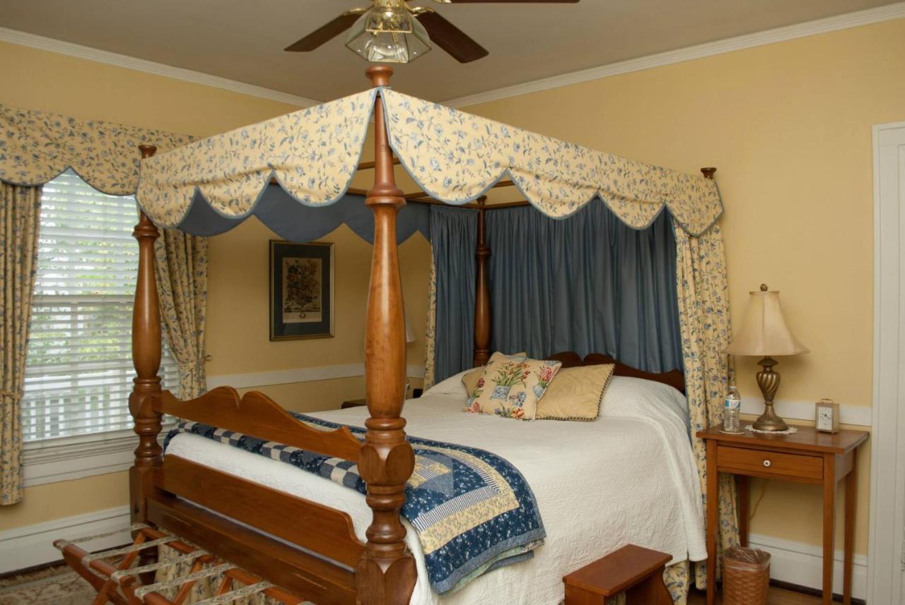 Colonial Capital B&B Γουίλιαμσμπεργκ Εξωτερικό φωτογραφία